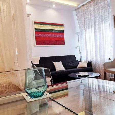Gala City Center Apartman Belgrad Zewnętrze zdjęcie