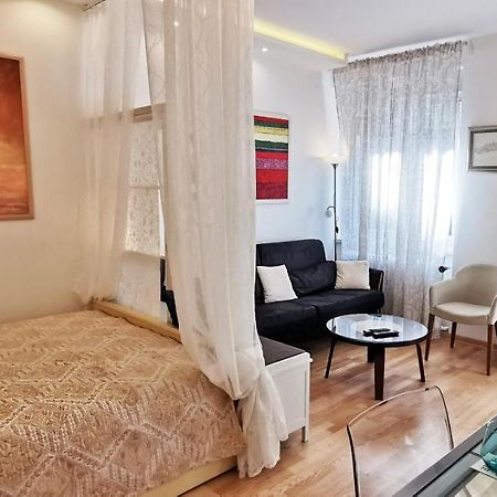 Gala City Center Apartman Belgrad Zewnętrze zdjęcie